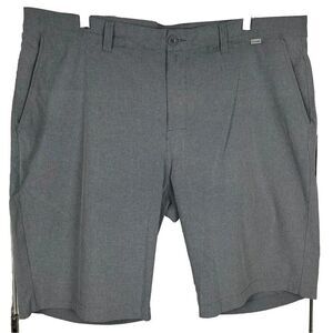 Travis Mathew Chino Gray Golf Shorts Stretch‎ Performance Men's Size - 42 Waist